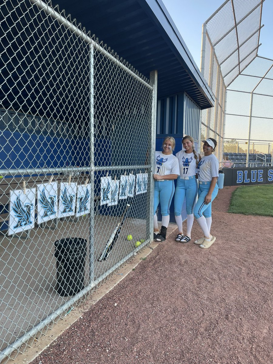 kcblueangels's tweet photo. What a GREAT day for the Angels. We took 2 dubs over SWIC today!

Game 1:17-10 
Game2:5-4

Ivy Smart and Maddie Bailey both had a dinger, Jo Grunloh had an in the park homer, and our pitchers put together 10 strikeouts!! 

The Angels play SIC tomorrow in Harrisburg, IL @ 12/2 https://t.co/wbP819qIG9