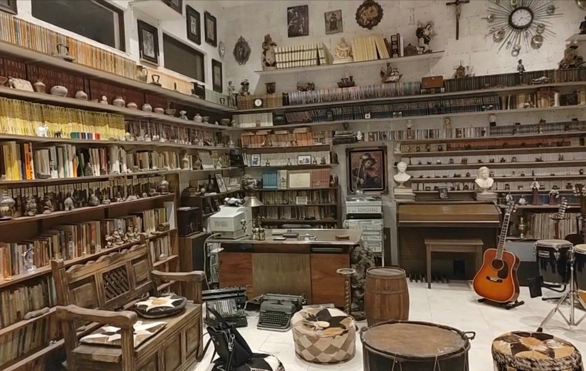 Viernes de música y libros 🥂