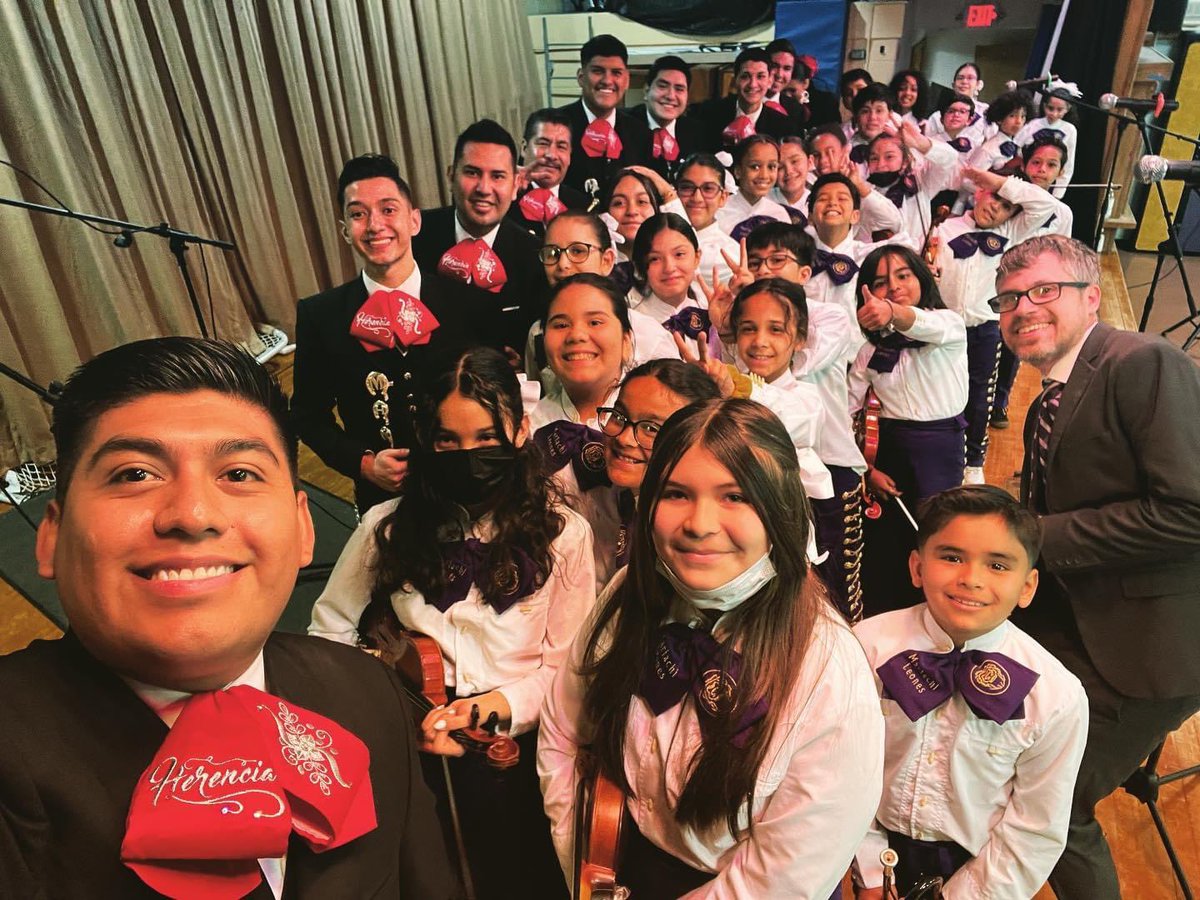 Leticia Valadez, Ed.D. (@letvaladez) on Twitter photo Mariachi Herencia de Mexico inspired a new generation of performing artists Mariachi Leones de Komensky! We enjoyed learning about the origins of this nostalgic music genre that originated in the 1800s in Jalisco, Mexico. <a href="/KomenskyLions/">Komensky School</a> #mariachi🦁🎶#herencia #mexico #herederos Mariachi Herencia de Mexico inspired a new generation of performing artists Mariachi Leones de Komensky! We enjoyed learning about the origins of this nostalgic music genre that originated in the 1800s in Jalisco, Mexico. <a href="/KomenskyLions/">Komensky School</a> #mariachi🦁🎶#herencia #mexico #herederos