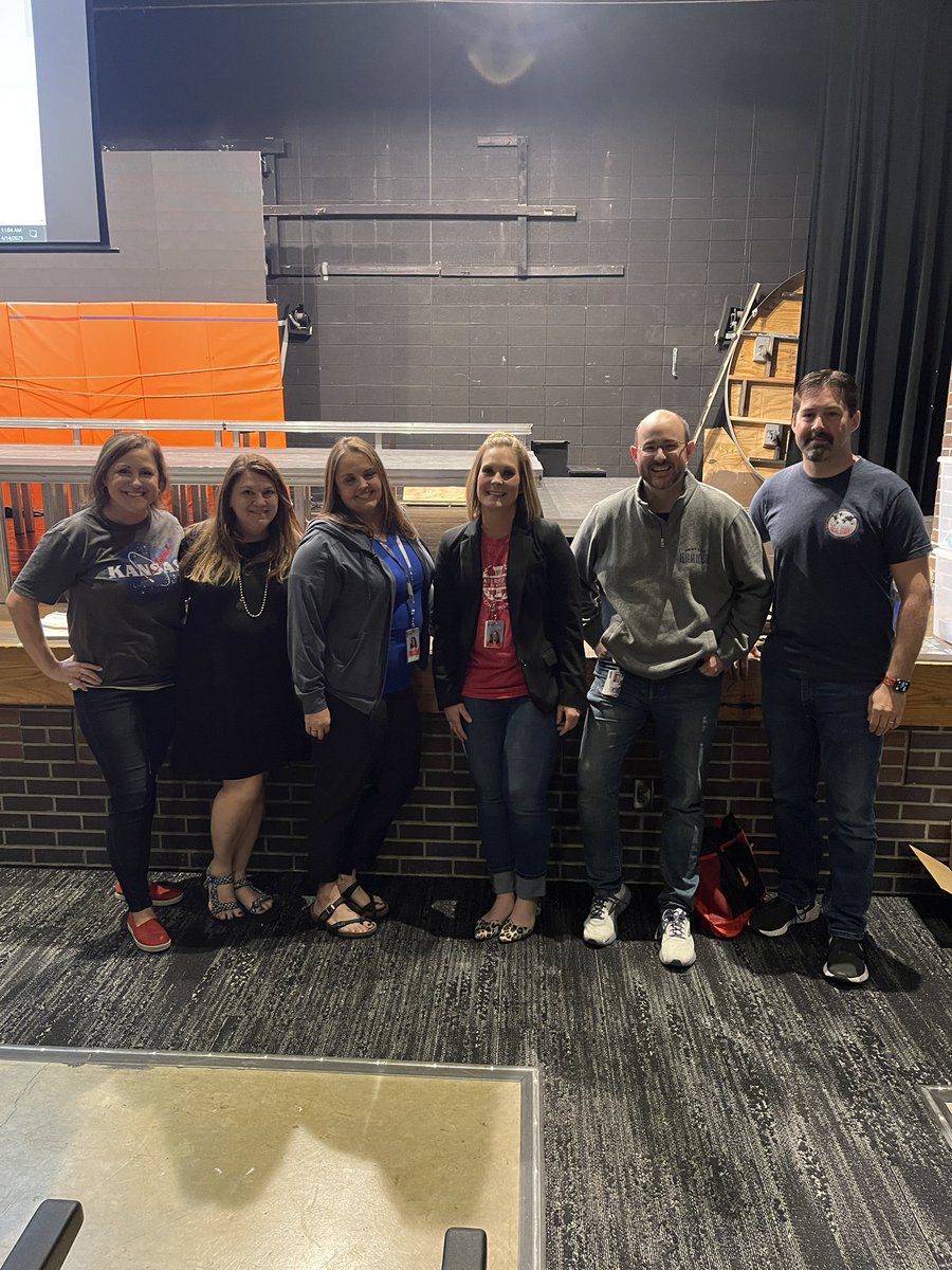 Julie Fishburn (@julie_fishburn) on Twitter photo And, that’s a wrap on our PD Team for the year. Pictured below are 5️⃣ of the best dang amazing teacher leaders around. I appreciate you each more than you can imagine! Thank you for an awesome year! 💯
@MrsWalkerOPS <a href="/kwahaus/">Kim Wahaus</a> <a href="/SouthsidePsych/">OMG WEAR YOUR MASK</a> @Coach_Stephans <a href="/MrBillingsclass/">Jordan Billings</a> And, that’s a wrap on our PD Team for the year. Pictured below are 5️⃣ of the best dang amazing teacher leaders around. I appreciate you each more than you can imagine! Thank you for an awesome year! 💯
@MrsWalkerOPS <a href="/kwahaus/">Kim Wahaus</a> <a href="/SouthsidePsych/">OMG WEAR YOUR MASK</a> @Coach_Stephans <a href="/MrBillingsclass/">Jordan Billings</a>