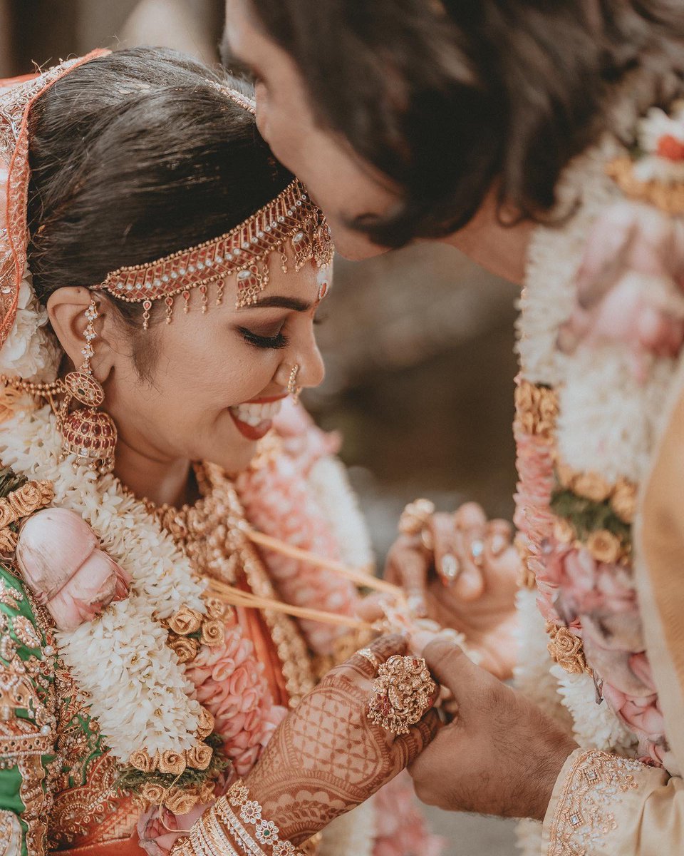AndrewkoeStudio's tweet photo. Celebrating the grand wedding moments of Murali & @KaminiManikam
___
#andrewkoestudio #husbandandwife #photography #malaysianwedding #weddingphotography #weddingsutra #sonyalpha #sonyalpha7iv #sonymalaysia #lowkeyfilmlighting #weddinginspiration #capturingemotions https://t.co/ELGlWAg36B