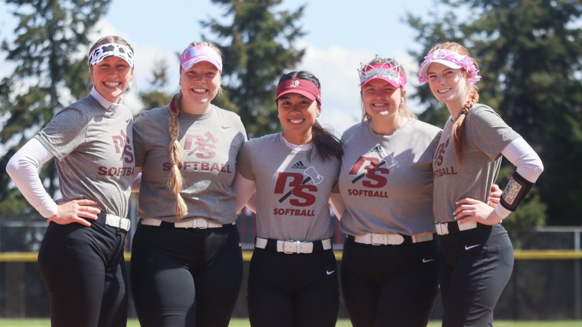 Seniors smilin' in the sun!

📰 bit.ly/41wZZXk