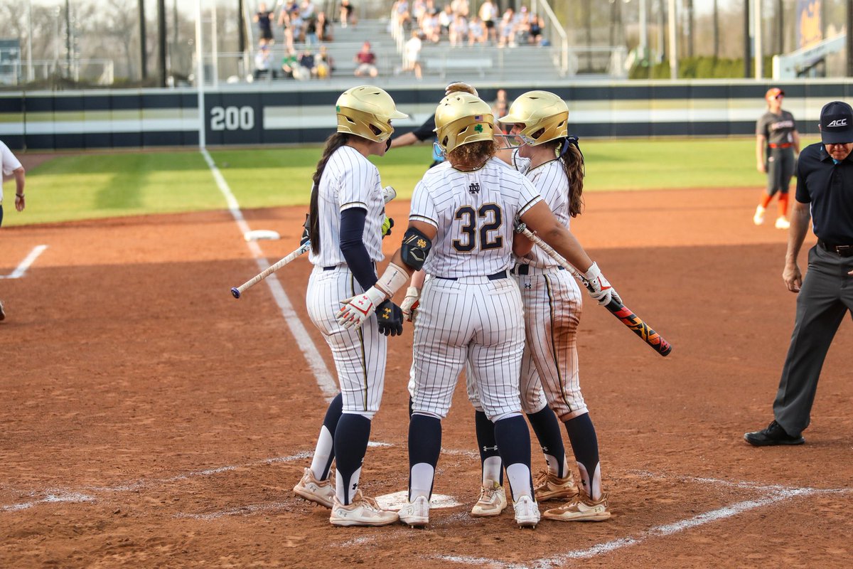 NCAA Softball tweet media