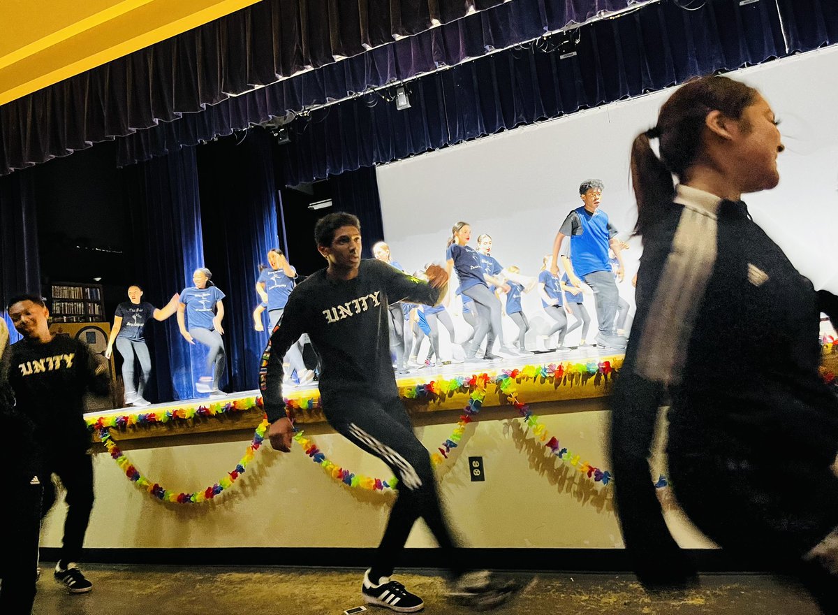 WestBriarMS's tweet photo. ๐๐Fantastic Dance Concert tonight!๐๐. Special guests #WHSInertia & #WHSPrideโ๏ธ @wbms_danceco https://t.co/c5WO1h8XRK