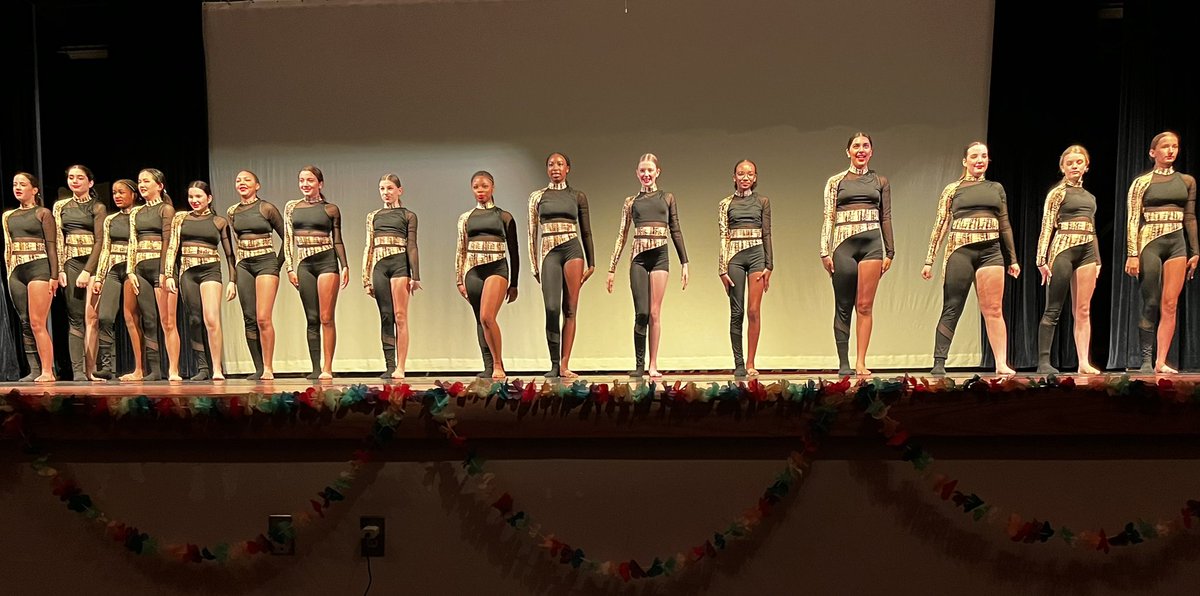 WestBriarMS's tweet photo. ๐๐Fantastic Dance Concert tonight!๐๐. Special guests #WHSInertia & #WHSPrideโ๏ธ @wbms_danceco https://t.co/c5WO1h8XRK