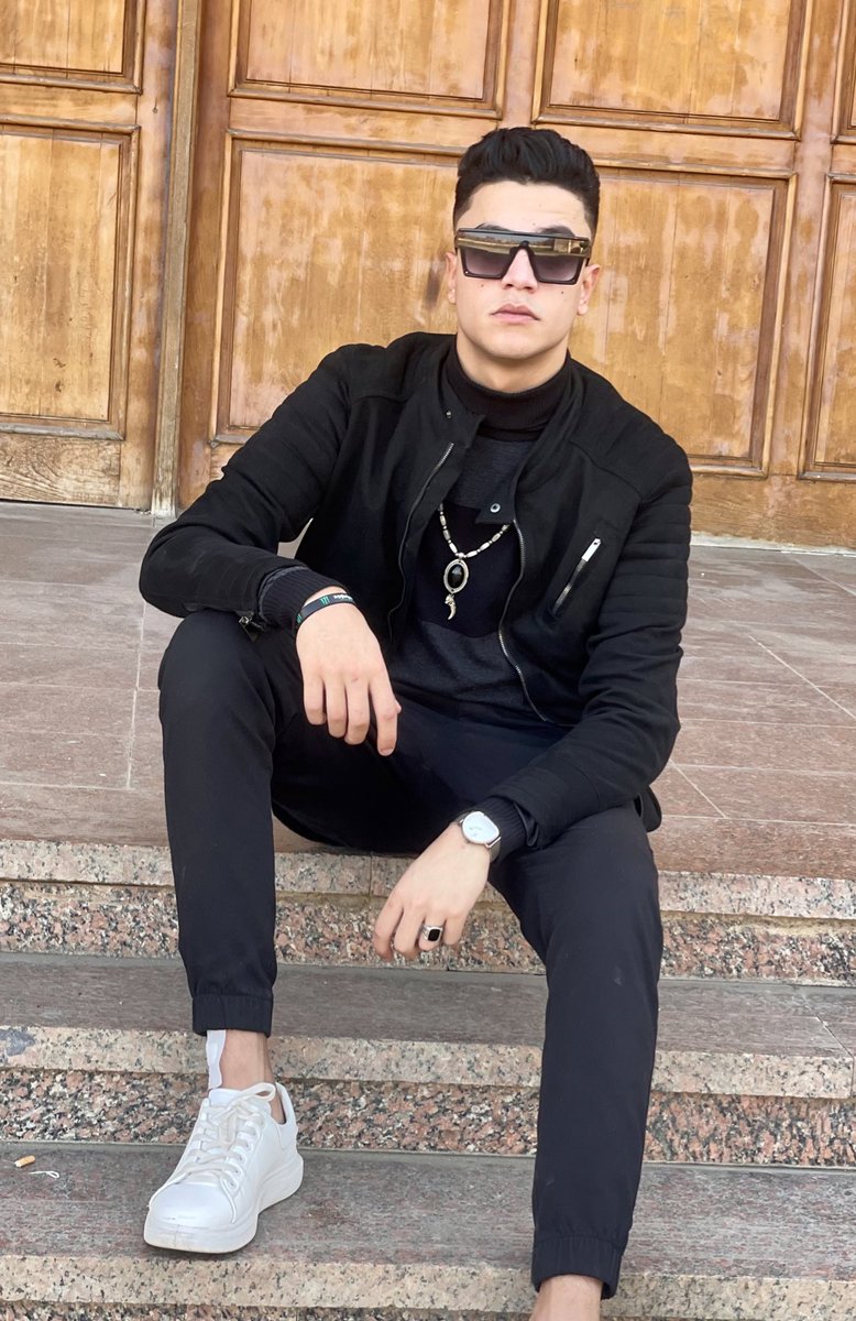 Beborraslan's tweet photo. 🖤🖤🙌 https://t.co/M8aGxFWwEN