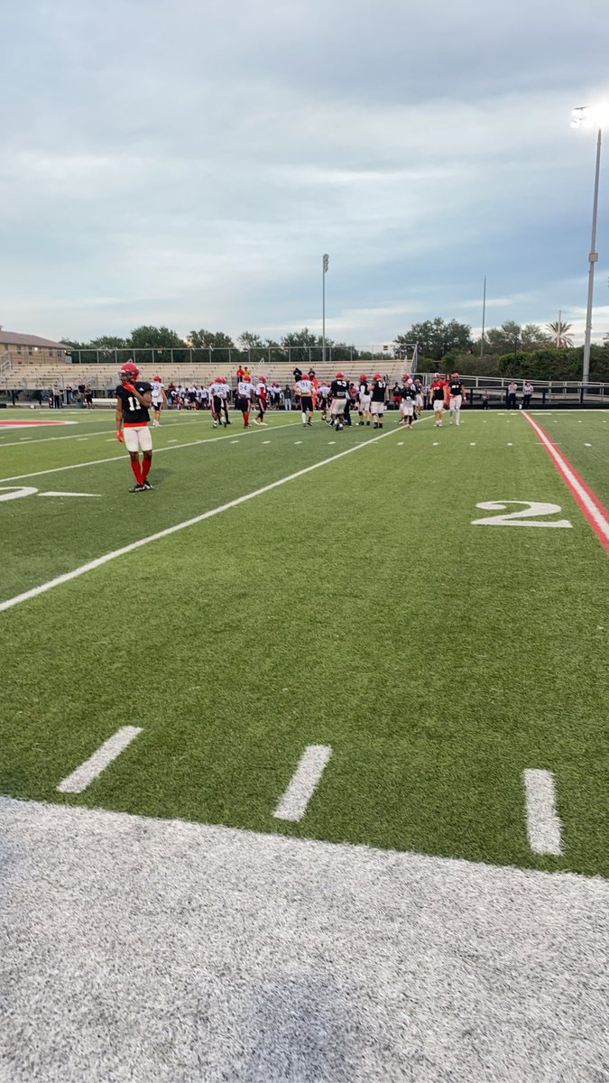 Elijah8Adams's tweet photo. Spring game was great🤘🏾🖤can’t wait to get on the field with y’all boys🔥🔥@SEUFireFootball 🔥❤️🖤🤍@CoachKGRoberts https://t.co/peKYfd0cf7