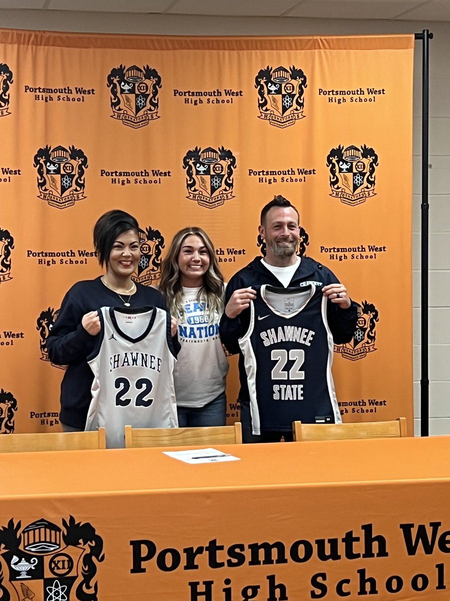 SSUWBB's tweet image. The ink is still wet on all of the National Letter of Intents that were signed this week for SSUWBB. We can’t wait to have these ladies on campus in the Fall 💙🐻🤍