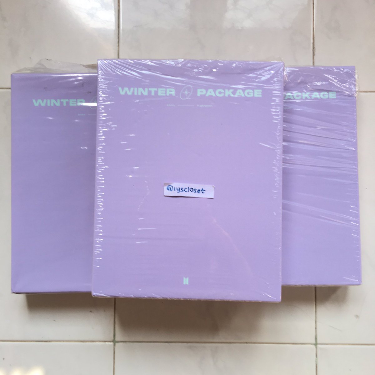 iyscloset's tweet photo. Help RT please 🥹🙏🏻
~ wts // want to sell 

BTS DVD 

🧩ready ina
📍dom Kepri, Tanjungpinang
✅keep event
✅inc adm+pack
https://t.co/k8AnER3jFK

#wts #bts #dvd #winterpackage #memo19 #sg20 #mcb https://t.co/Qkp7HMSCLJ