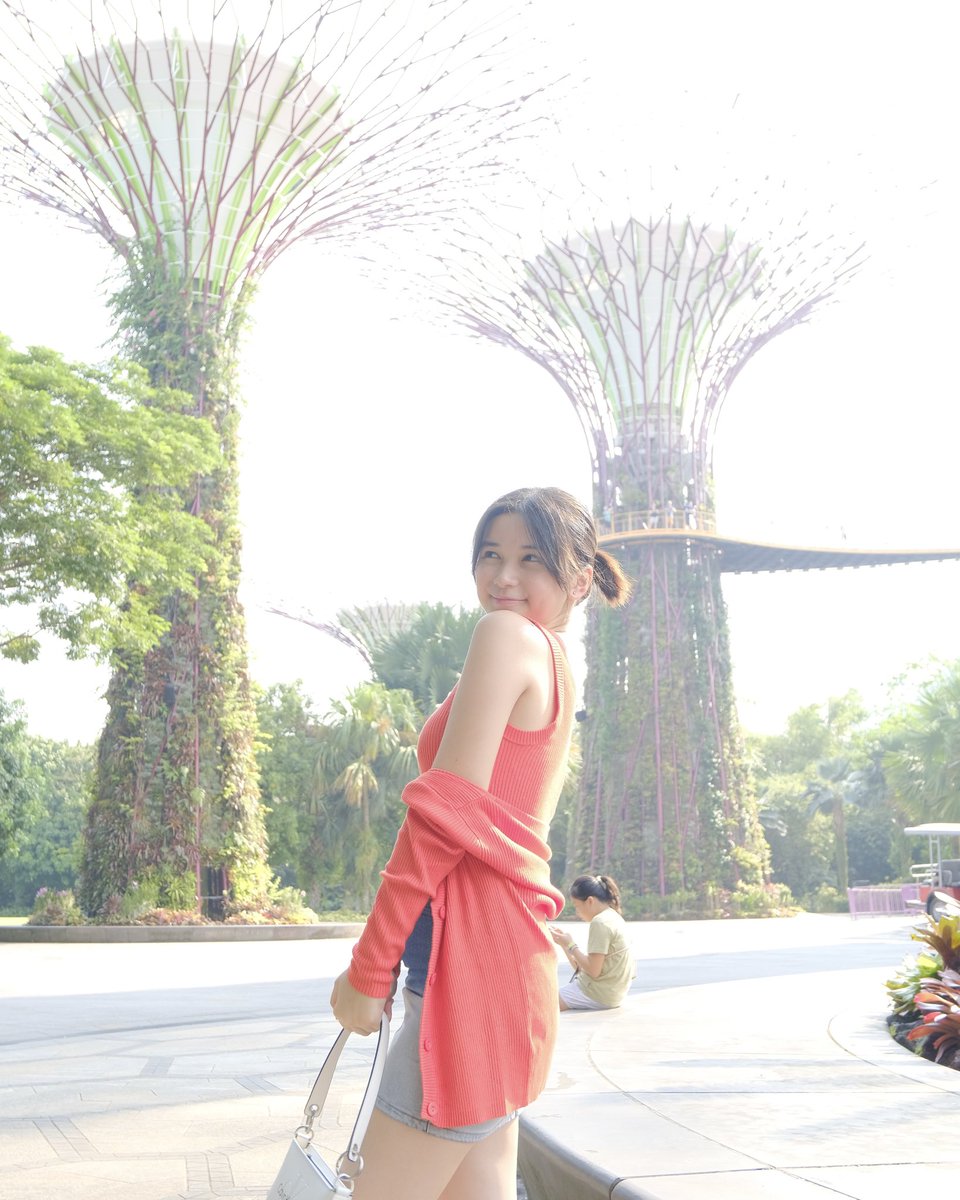 realsofiapablo's tweet photo. 🌳t yourself! 🫶🏻

(treat yourself wahahahaha!! 😂) https://t.co/SSZ1dLFqaX