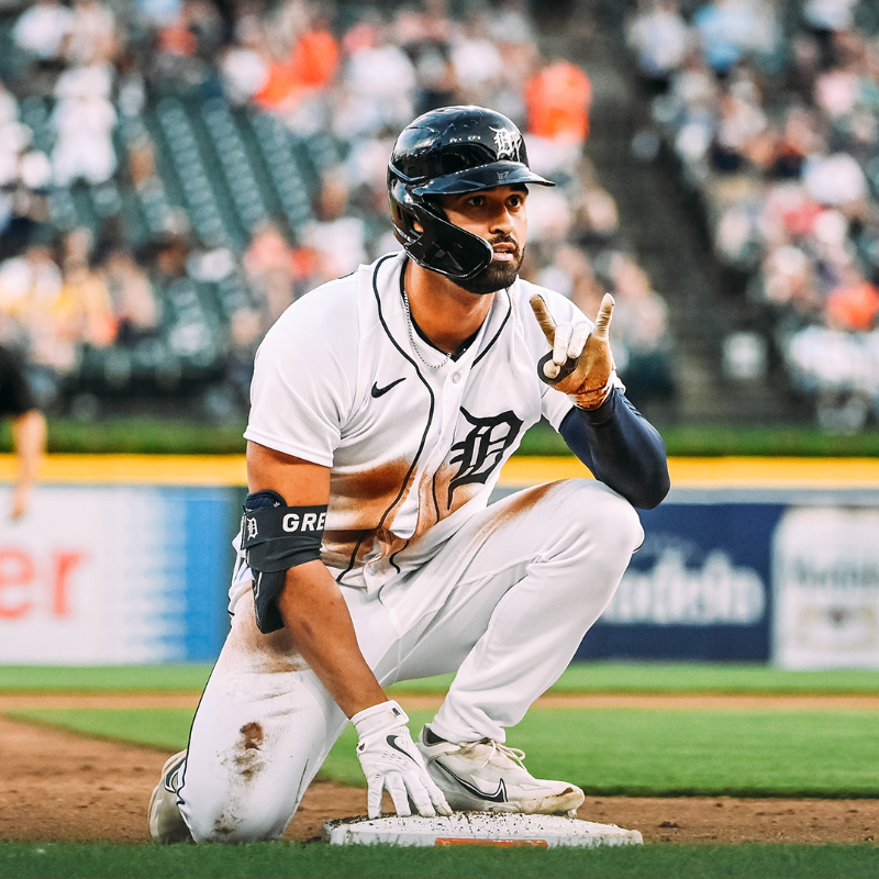 tigers's tweet photo. Nick at Nite for the win.