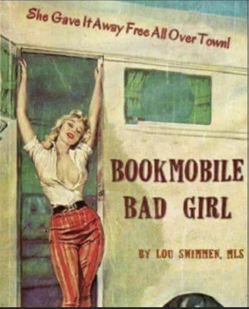 VMundae's tweet photo. I might just stay inside and read a book this weekend. Tell me, how did I miss this one? 🫢 (this is why they burn books 🤦♀️🤣)
#Writer #ReadMyNewBook #NoNotThisOne #WritersOfTwitter https://t.co/k7ovmESsnj