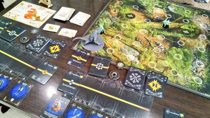 人気定番の モンスターハンターワールド ボードゲーム オールイン