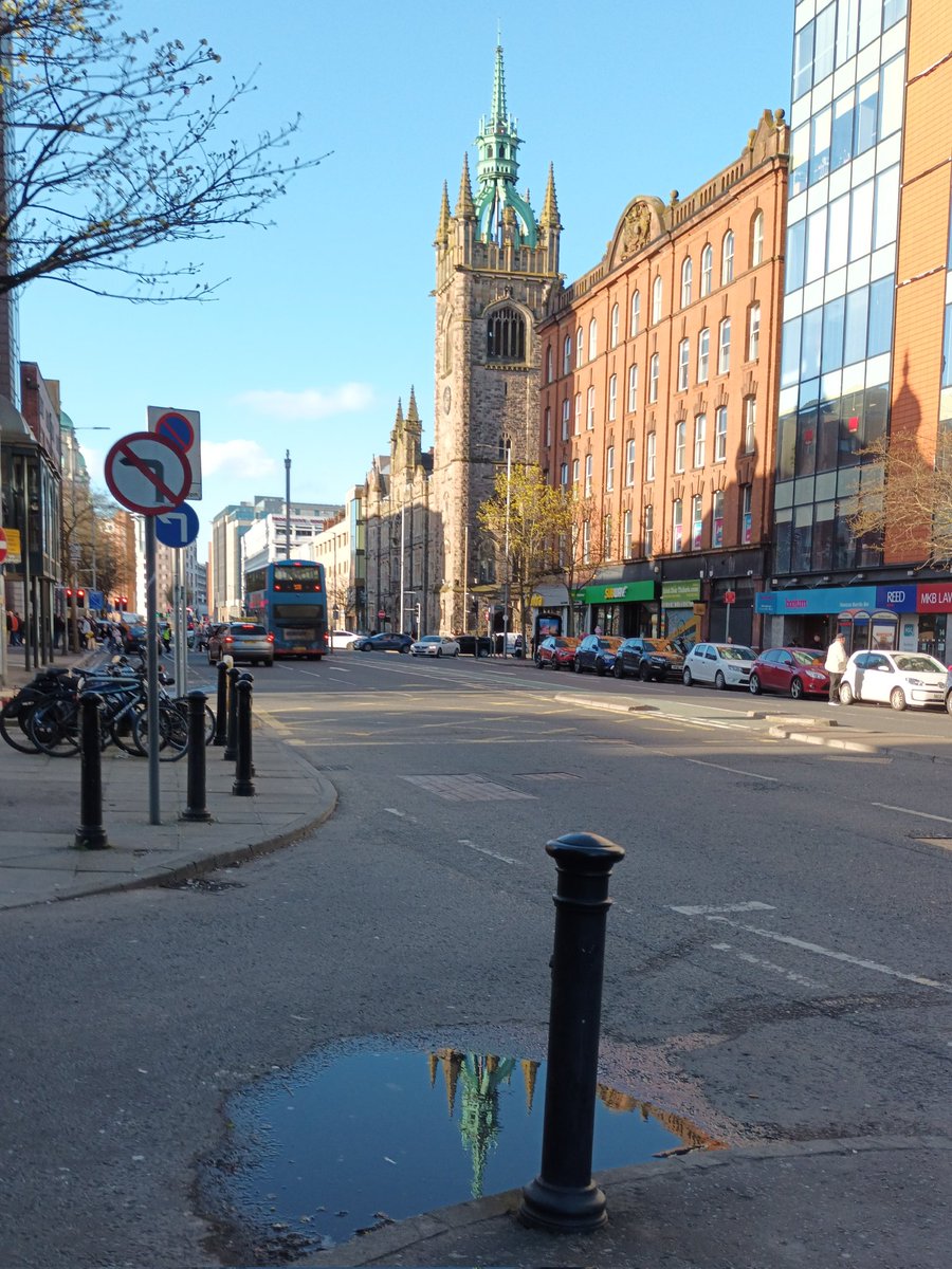 LynnMar42102355's tweet image. #SteepleSaturday 2 for the price of one #puddlereflection