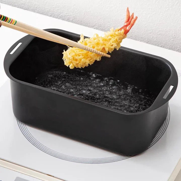 少ない油で揚げ物ができる◎ニトリの天ぷら鍋が便利！