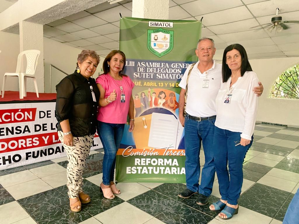 FUERZAMAG23's tweet photo. 13 y 14 de abril. Fuerza Magisterial presentes en el XLIII Asamblea de delegados con sus líderes luchadores.💯

#docentestolima #asambleageneraldedelegados #Magisterio #simatol https://t.co/9cik22Ev2b