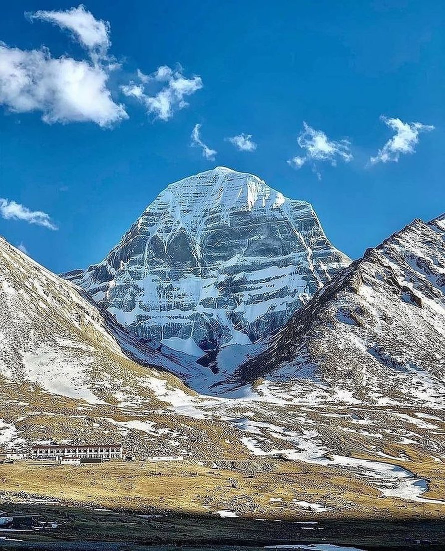 Panch Kailash in Sanatan Dharma 1. Kailash Mansarovar