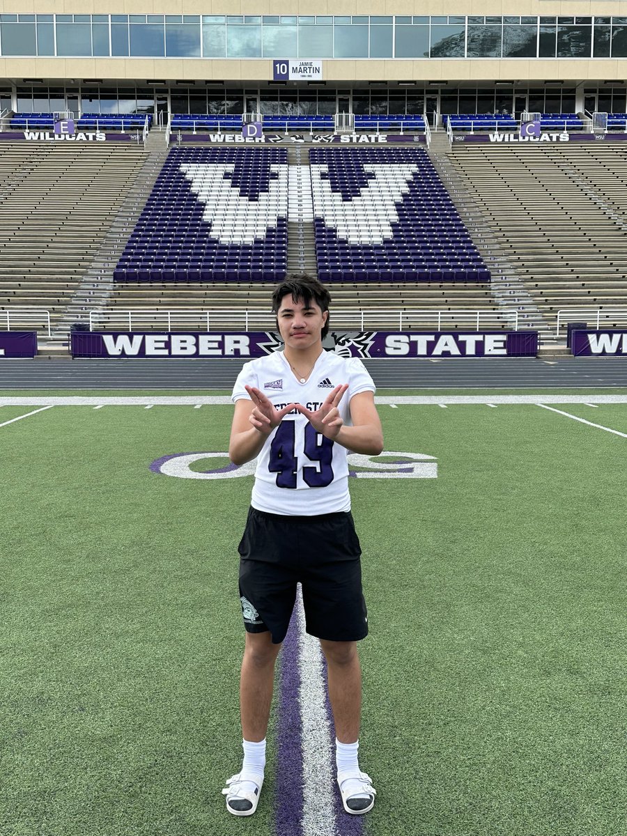 Tmaugs's tweet photo. Had a great time @weberstatefb! Thanks @Tana_Vea for the great hospitality and showing us around! Great coaches and facilities, go Wildcats! 🟣⚪️ @kanuch78 @CollenMaugaFB @MaxHarmer75 https://t.co/YdvW24gZFD