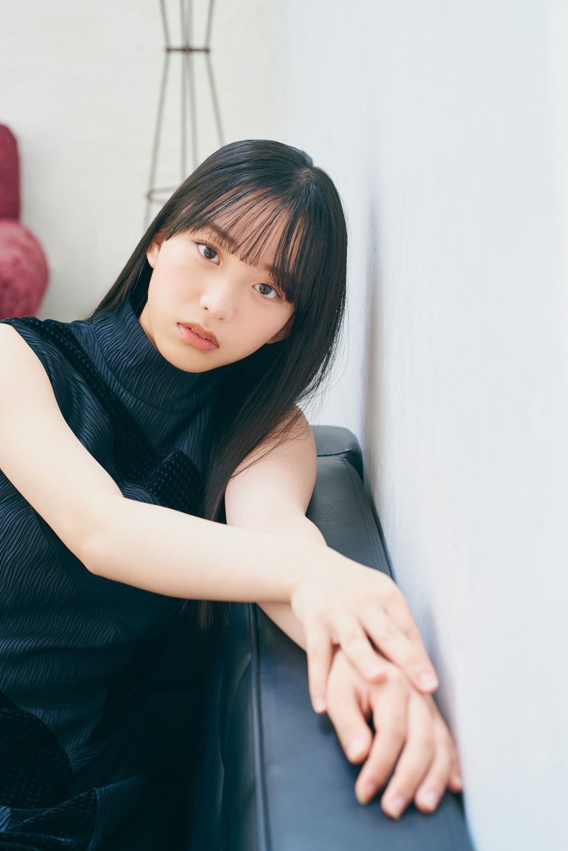 2W9w24GOV7WVEYA's tweet photo. 1920x2876px

#岸帆夏 #日向坂46 #四期生のぽかぽか写真館 https://t.co/m8FTKwrYiX