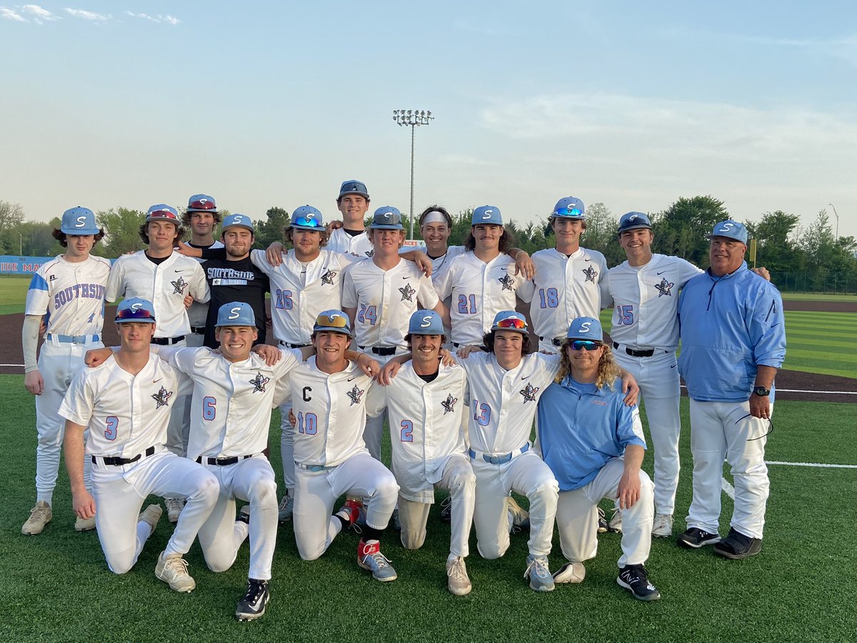 Mavericks Baseball tweet media