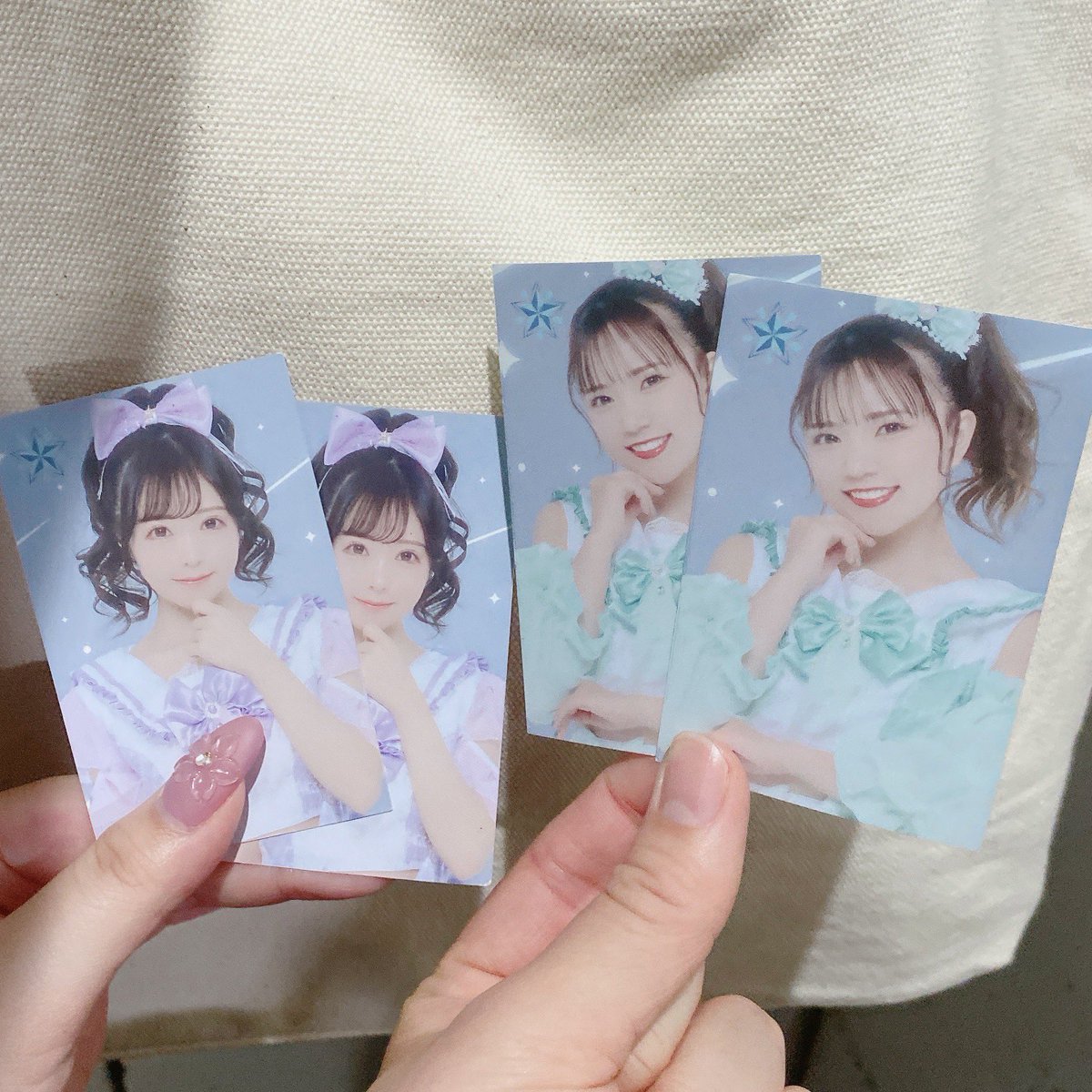 ninjinyori_niku's tweet photo. 彗星♩dropTune°初めまして💜
女性アイドルの現場初めてで
ルールとか分からなかったが
現場の楽しさ思い出した🥺ྀི
完全にビジュアルと色味で
キンブレ紫にしたのだが
実物あみちゃん可愛すぎだし
いい匂いがすぎた←
なるみ連れてってくれてありがと!!
#dropTune #ドロップチューン
#きわめます https://t.co/IyKGDVaXZX