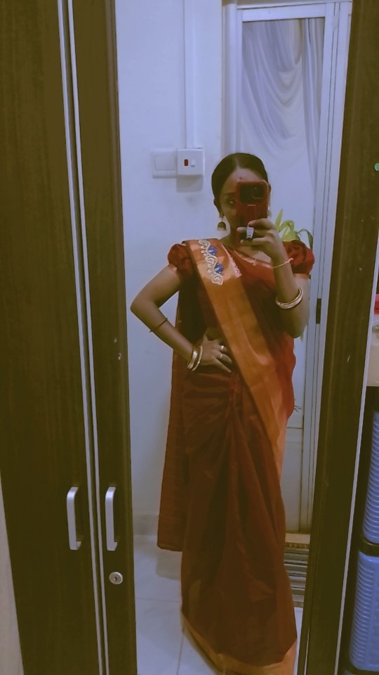 Arunaaaaaa96's tweet photo. Puthandu vibes 💕 https://t.co/ZdFWQgMxJV