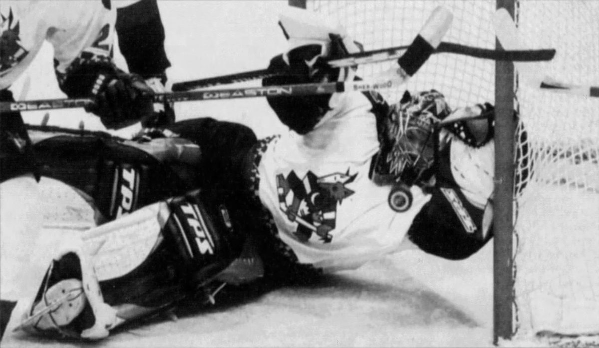 Arizona Sports History on Twitter: "4/14/02 – The Phoenix Coyotes