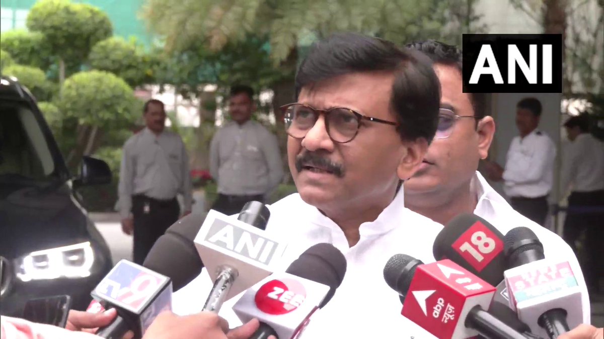 ANI's tweet image. Mumbai | When they are unable to bring Vijay Mallya back how will they bring black money? This is the failure of the govt, they only make big promises but no result comes out...Arvind Kejriwal receives CBI notice. They (BJP) are trying to break NCP by using ED and CBI...Is this a…