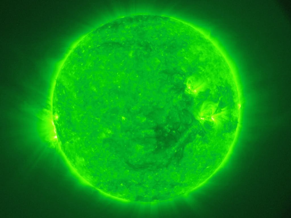 jakesgraphs's tweet photo. Very cool: the solar systemโs famous โSunโ has been lit Aurora Green as a nod to the Timberwolves clinching a playoff berth https://t.co/2wVLOxGt3d