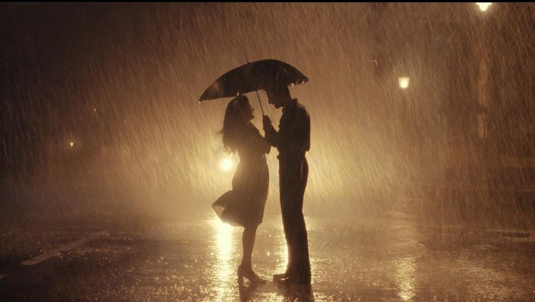 ugach_kahitarii's tweet photo. One can only wonder how Vikramaditya Motwane pulled off a show like #Jubilee 

Big ups to Amazon Prime Video for backing a project like this (its their most expensive one)

Special mention for Pratik Shah's cinematography which was operating on another level. https://t.co/n7xA6BsuBY