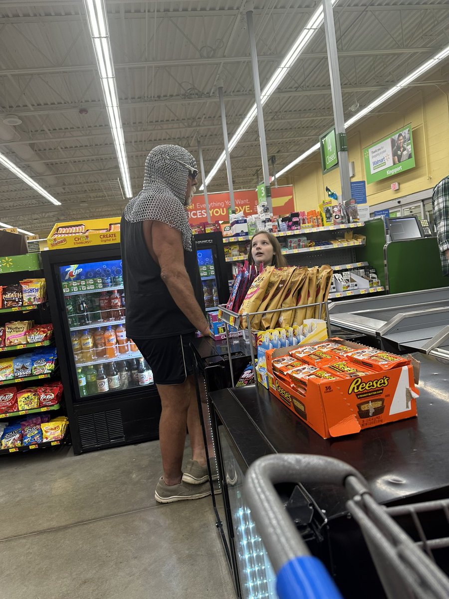kayleanicolee's tweet photo. I think I saw @HulkHogan today at Walmart. Not sure why he was wearing chainmail &amp; sketchers. This was not on my 2023 bingo card… @PeopleofWalmart https://t.co/8BViQyfjL2