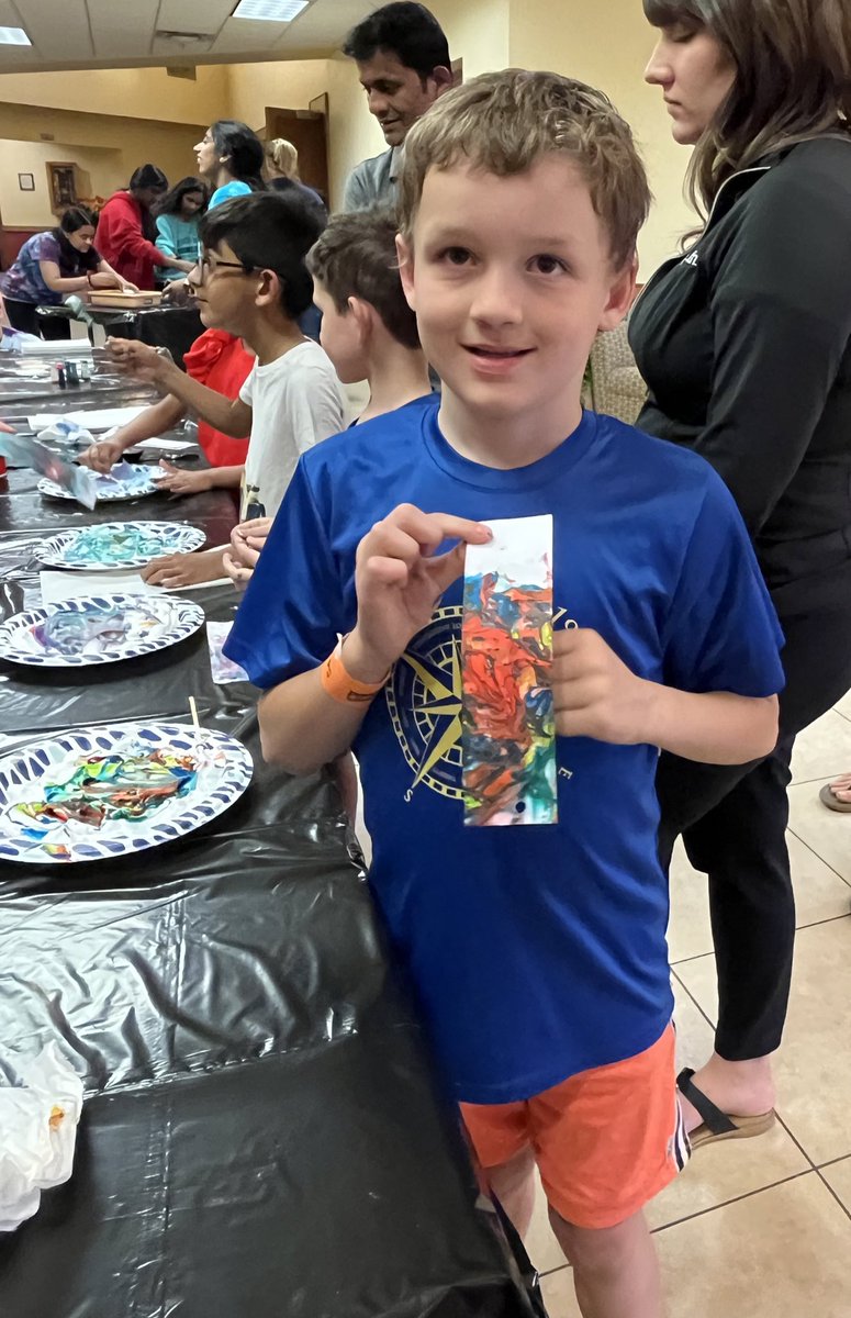 hansena602's tweet photo. Mason Science NHS shared their passion for science at a local Cub Scout meeting. https://t.co/sXbC3PnMix