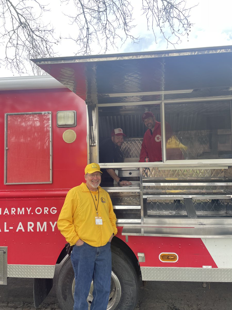 Mwvoad's tweet photo. How good are response vehicles without the dedicated hearts and hands to operate them? 
We are so thankful for all of our partners showing up this afternoon for a time of networking, touring, and learning!
@SalArmyEDS 
@SalArmyIMEDS 
@RedCross 
@ScientologyVM 
@TeamRubicon https://t.co/bsmZkgkNl8