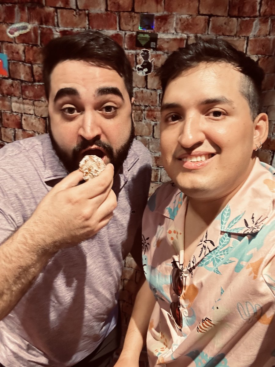 nuyorkinoeth's tweet photo. This guy right here is a fkn goat! @wisemetajay not only went out of his way from Long Island, but he did it without expecting anything in return! @BakersNFT provided some of the most delicious Portuguese pastries to one of the most extraordinary underrated side event of NFT week in NYC called #NotNFTNYC hosted by THE MAN @lorelordnft and @AllOfUsRadio where you’ll get to know people as degen as NFTs themselves who have experienced the same stuff as any of you and bring that insight in funny and relatable ways. Got many laughs out of the talks! 1/2