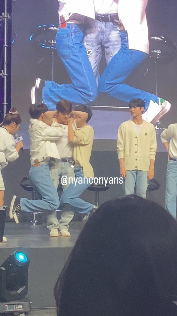 myseokryudan's tweet photo. THATS ZHANGHAO AND SEUNGEON HANGING OFF MATTHEWS ARMS??? i mean i know he said he was confident in his arms but DAMN??? https://t.co/RmUoq8LRYf