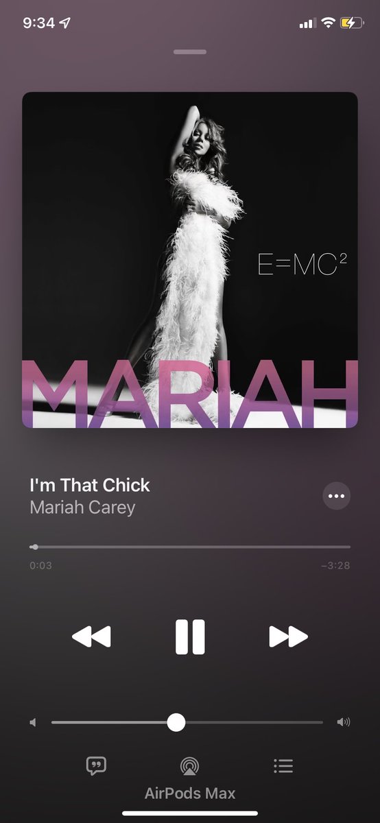 Cristia34882609's tweet photo. @RatedRnB @MariahCarey The queen of music 😍👑 listening to: #ForTheRecord #ImThatChick https://t.co/xBCdgj8CXO