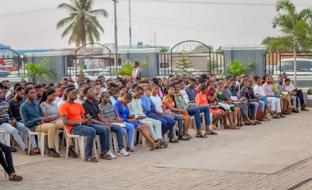 Last night was a blast in Ilorin with <a href="/muyiwaareo/">muyiwa areo</a> We continue this morning at 7.00am at the Citizens of Light Church.