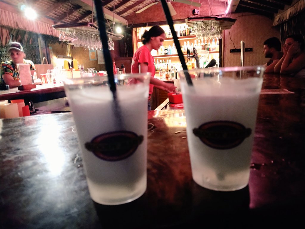 angelalhorton's tweet image. A late afternoon stroll to Matira beach and frozen margaritas at #BloodyMarys #BoraBora
