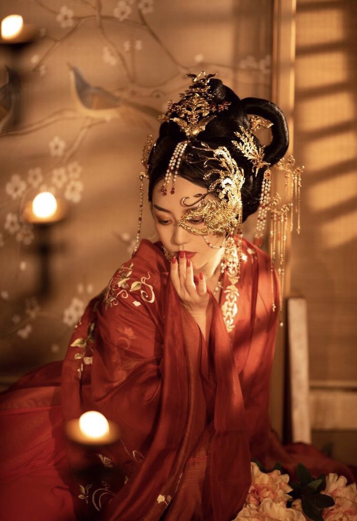 Cho dù là tình bạn hay tình yêu, nhất định phải ở bên cạnh những người luôn vui vẻ lạc quan nhé.