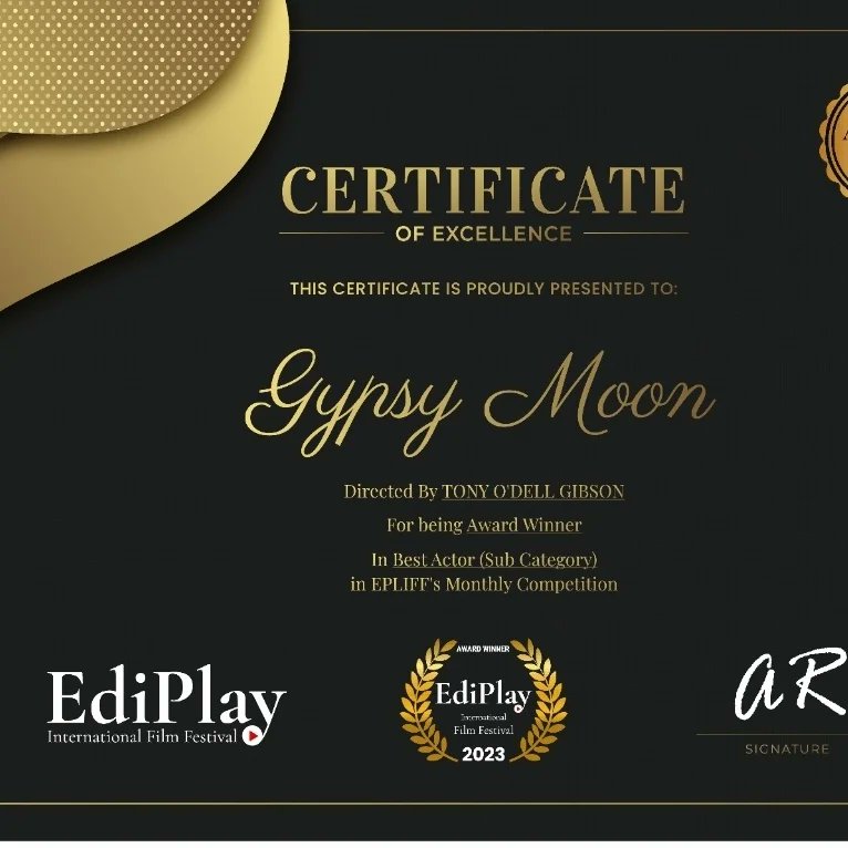 ghostship036's tweet photo. Thank you everyone @EdiplayF 
Very thankful for this award. Much love for #ParisVibes🗼🎵 🏆🎬Let's keep the goodjazz rolling 🌌
#GypsyMoon #actor #writer #director https://t.co/mXCozf7BJv