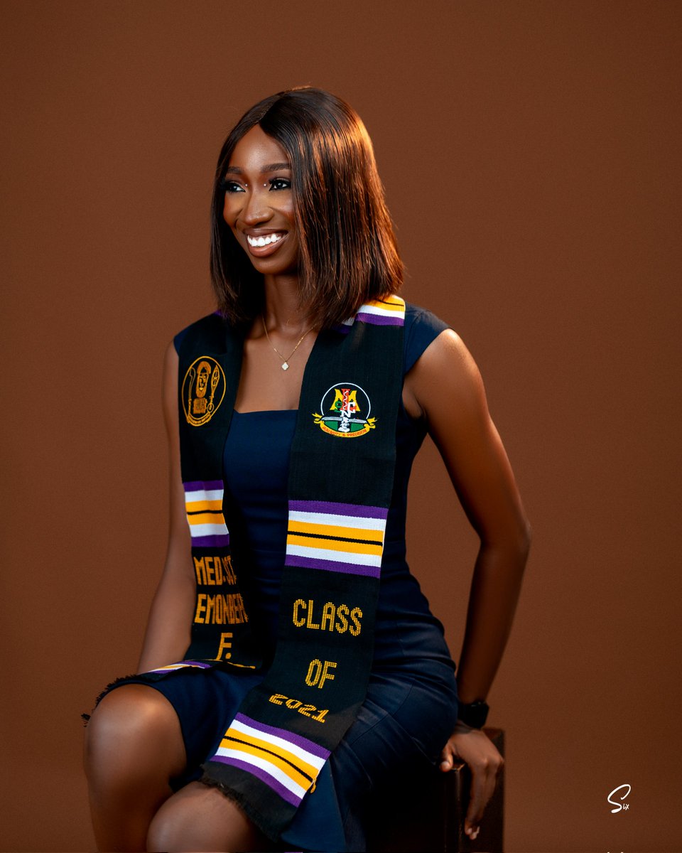 Sharrun10's tweet photo. 28.03.2023
I was inducted into the prestigious medical laboratory science profession....

Ladies and gentlemen, I present to you

Med.sci. Emonbeifo osarobo Sharon (https://t.co/8ZMea3RMrN). https://t.co/VigFJPq2oj