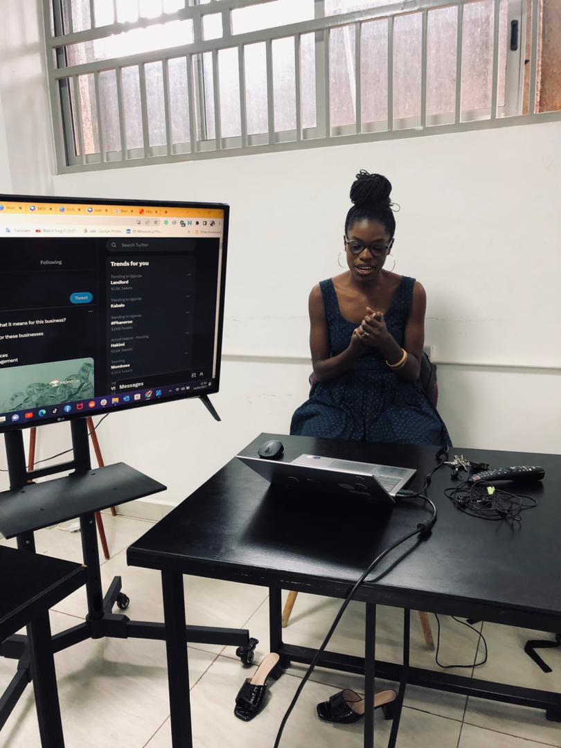 FortunateTusiim's tweet photo. Our tutor is intelligent, hardworking, and never gives up on us. Her dedication is a constant inspiration. ππͺ #grateful #codequeen #educatingchildren https://t.co/PBVkmh9OsI
