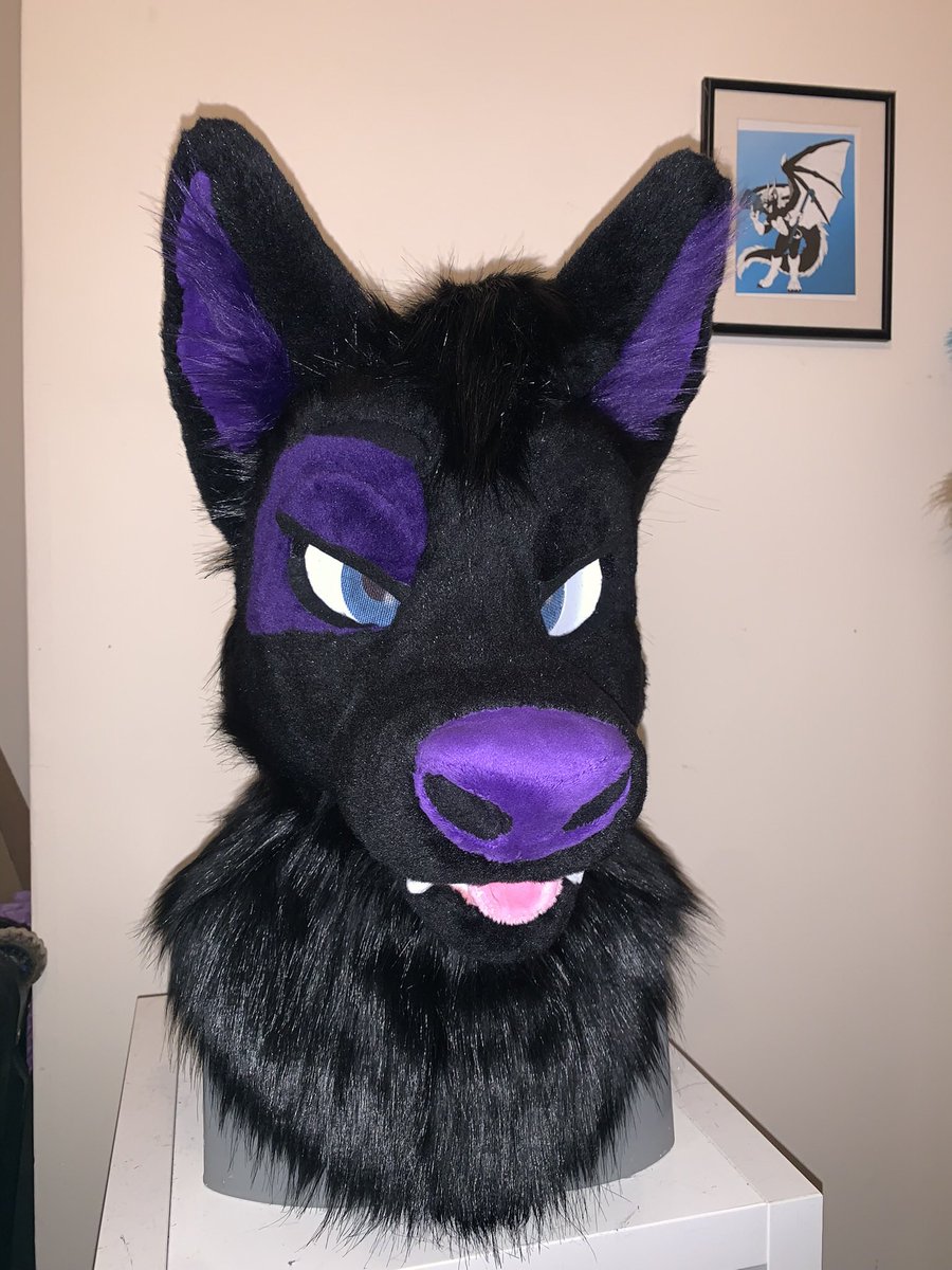 ♠️ House Of Cards Fursuits ♠️ Comms open! tweet media