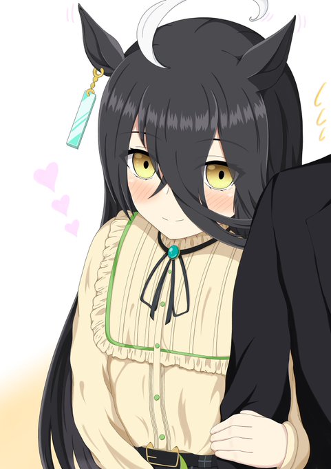 お出かけ(デート)の際は当然のように腕を組んでくるようになったカフェ#ウマ娘  #マンハッタンカフェ 