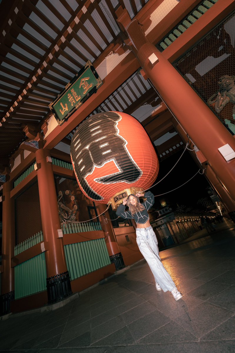 itscheekychiko's tweet photo. Brought the Chiko thunder,
back to my birth place.
#雷門 #Thundergate #tokyo #japan 📸: @_r1nt4r0_ https://t.co/O9izHP2Bf7