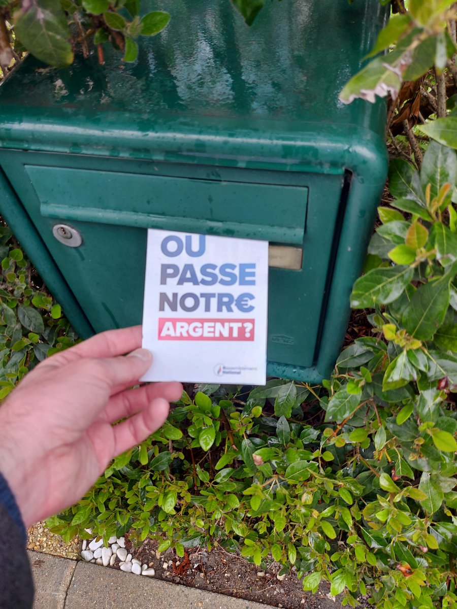 JBaptiste_Marly's tweet photo. Après-midi sur le terrain hier au cœur des villages de la Plaine de France 💪🇲🇫 #RN95 #circo9509
#OuPasseNotreArgent https://t.co/IF9YwEs7VQ