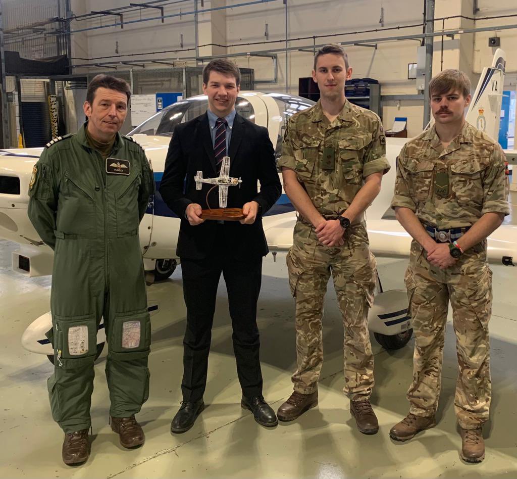 Congratulations to the 3 students (including our very own Lance Corporal J-G from the Corps Engagement Team) who passed Army Flying Grading yesterday after 5 long weeks. Well done to Ross Unwin for being top student &amp; good luck to all in the hope they are selected for training🚁
