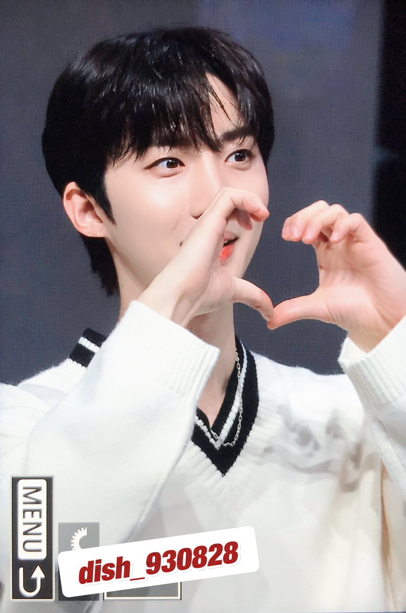 230415 

태기의 하트 받아주세용🫶🏻

#이회택 #LEEHOETAEK #후이 #Hui 
#보이즈플래닛 #boysplanet