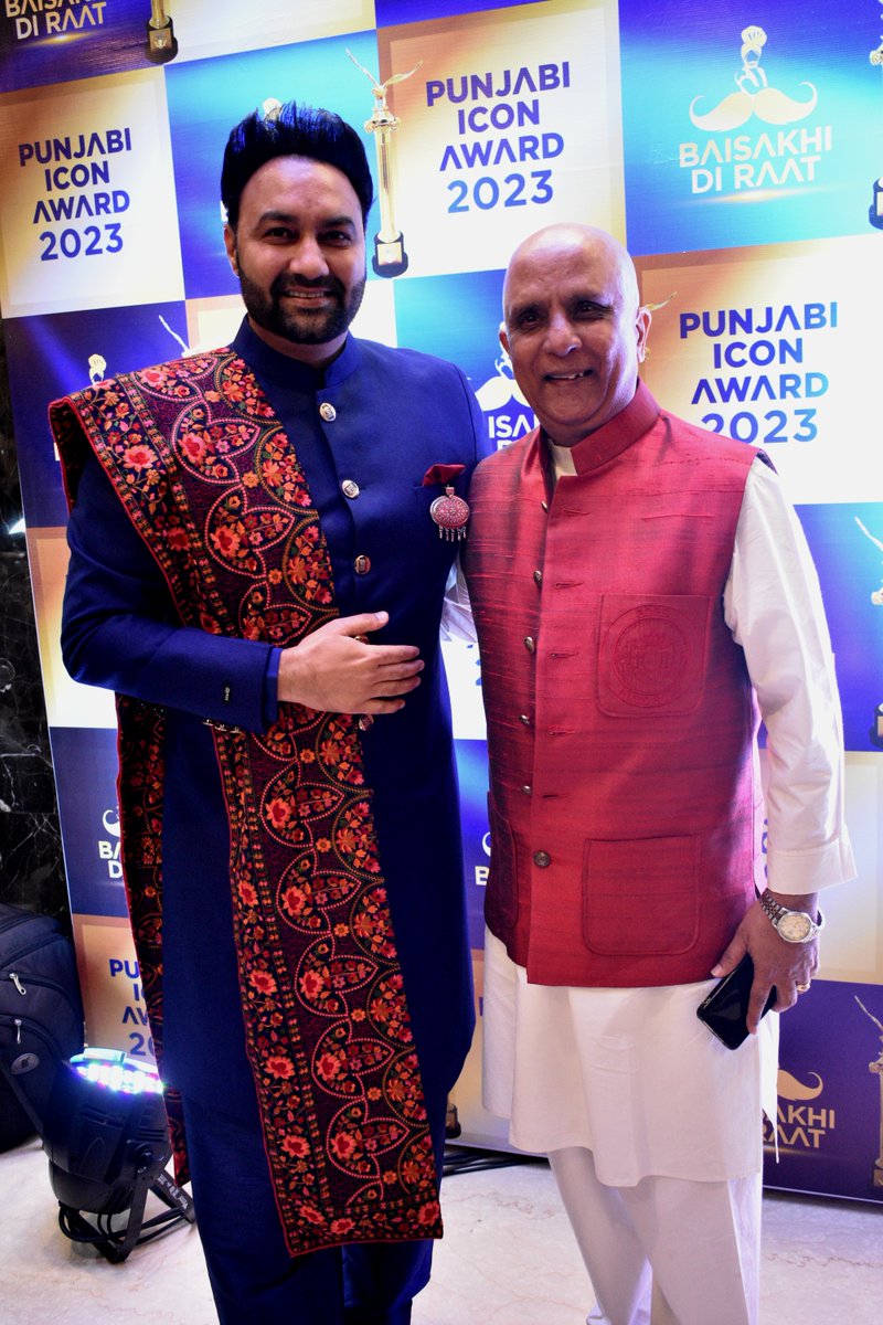 yespunjab's tweet photo. Punjabi Cultural Heritage Board celebrates Baisakhi with Punjabi Icon Awards 2023 in Mumbai https://t.co/mtR6OgcSAd
#PunjabiIconAwards2023 #Mumbai #Baisakhi #PunjabiCulturalHeritageBoard #PCHB #CharanSinghSapra #LakhwinderWadali #MajorDPSinghi @MajDPSingh @Charanssapra https://t.co/O8fwyEdcMO