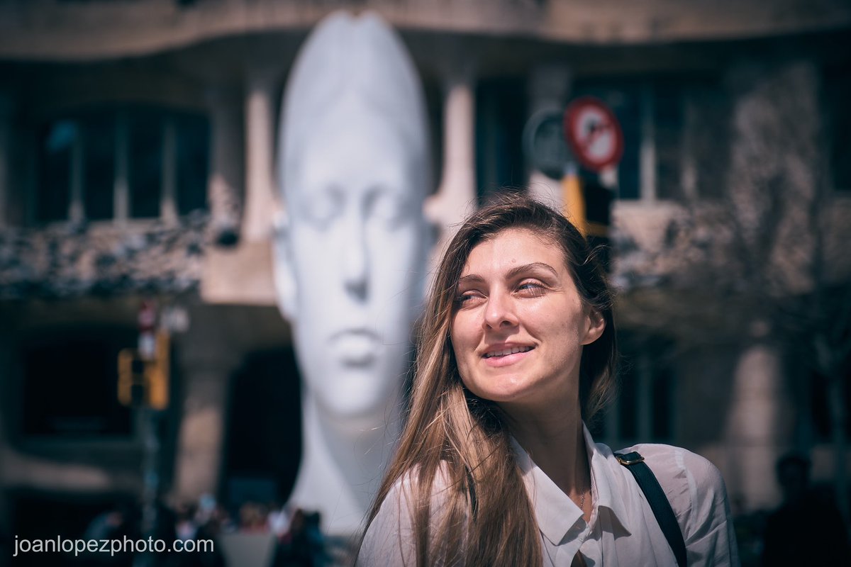 Marilyn with ‘Flora’

📸 Fujifilm X-T5

📷 Fujinon XF 16-55mm F2.8 R LM WR

#portrait #portraitphotography #portraitphotographer #barcelona #city #flora #jaumeplensa #sculpture #sculpturephotography #statue #casamila #lapedrera #antonigaudi #architecture #architecturephotography